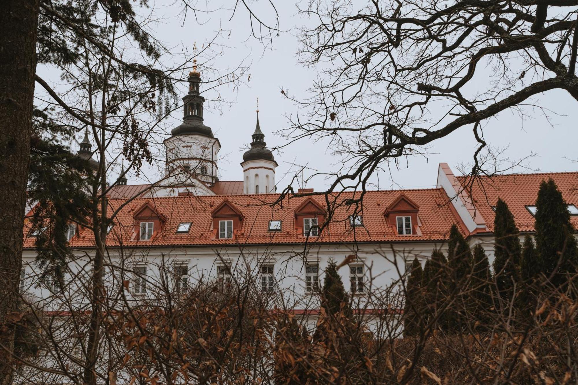 Pokoje Goscinne Domu Pielgrzyma W Supraslu Luaran gambar